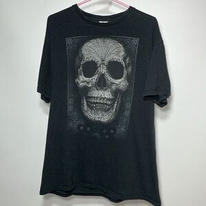 Mens graphic tee